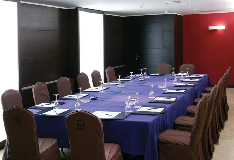 Zenit Don Yo Hotel Zaragoza Faciliteter billede